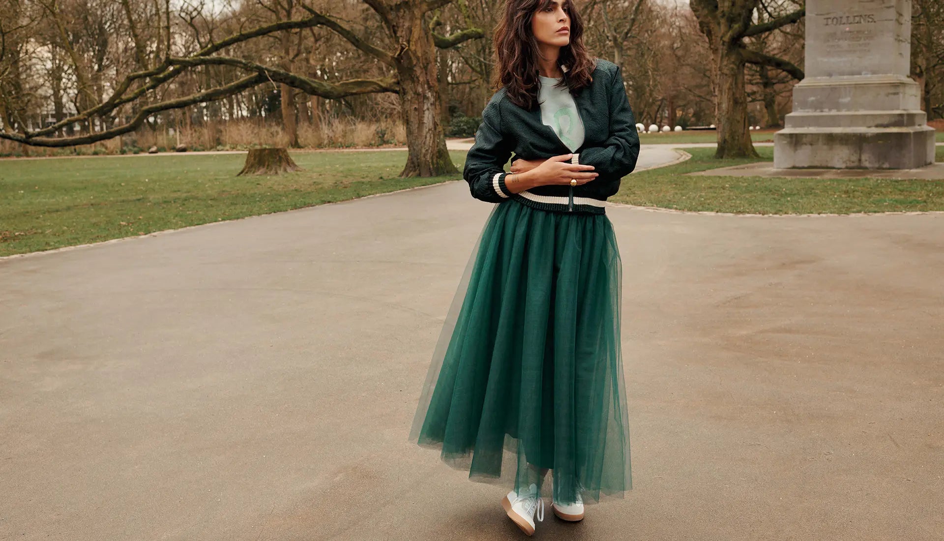 Embrace Scandinavian Fashion for Christmas 2025 with Female Boutique and Donna