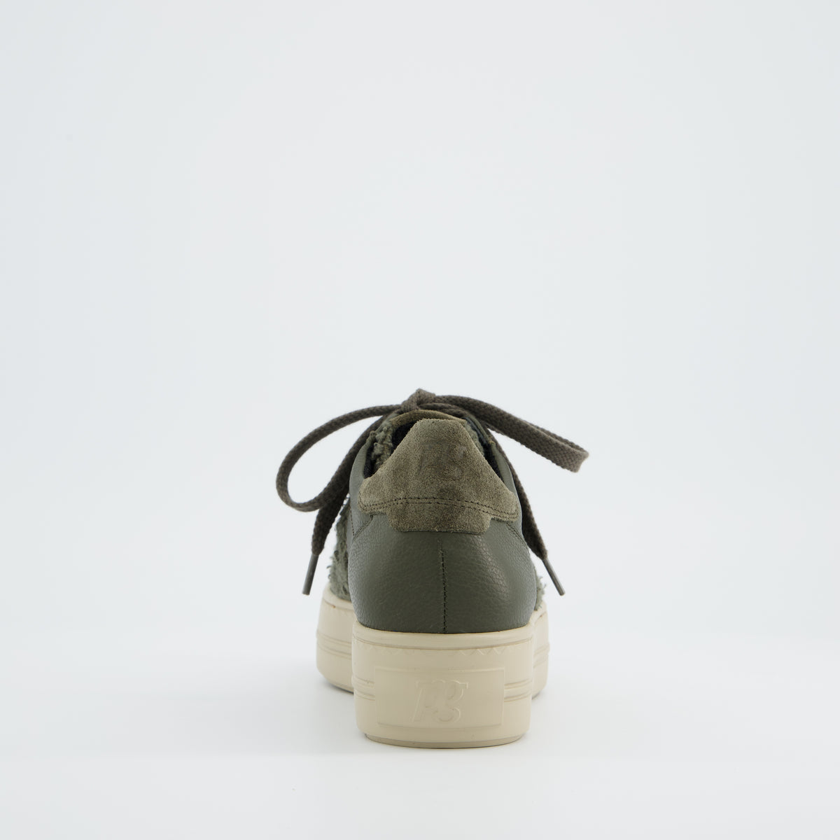 Super Soft Sneaker –