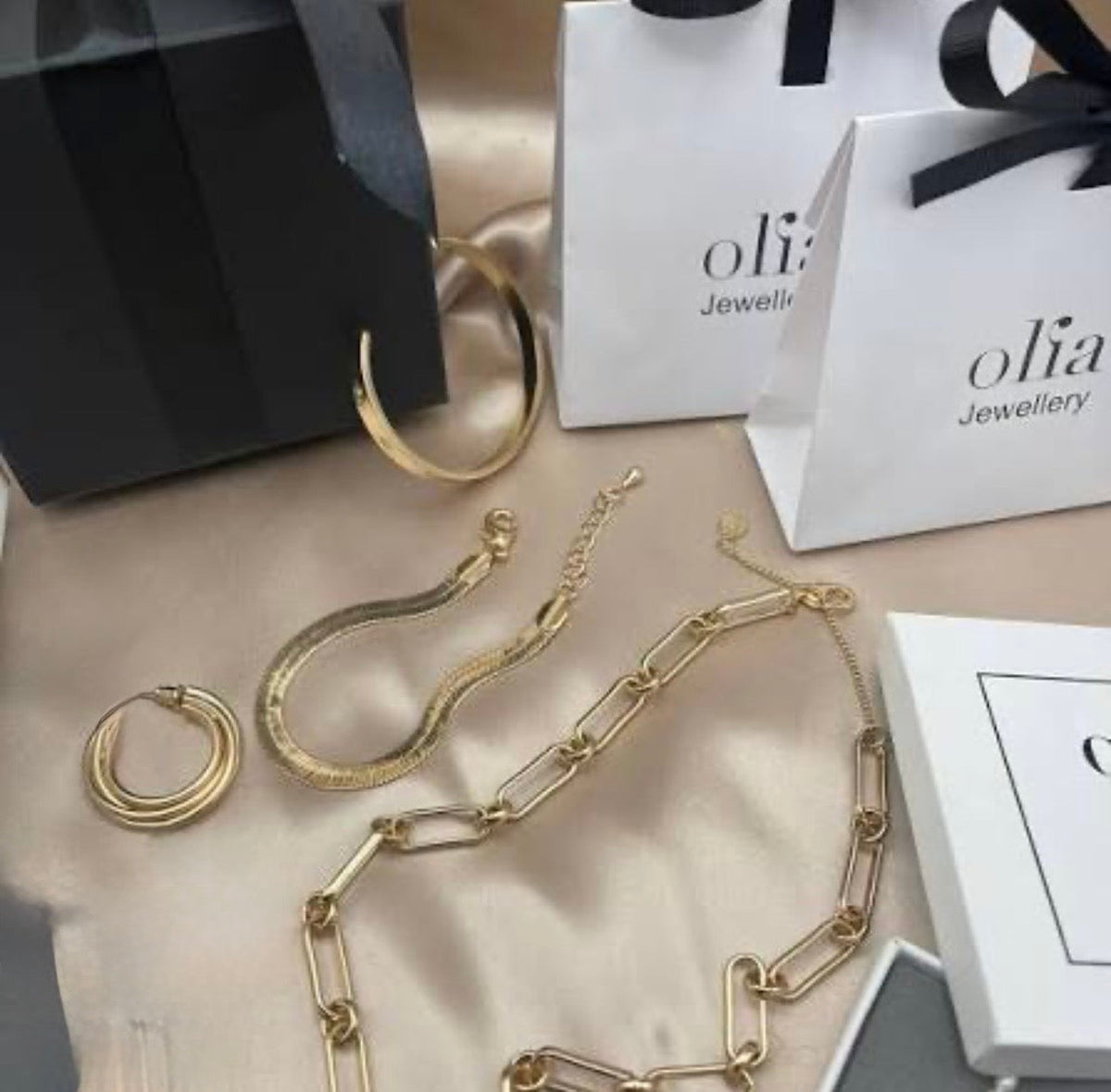 OLIA JEWELLERY