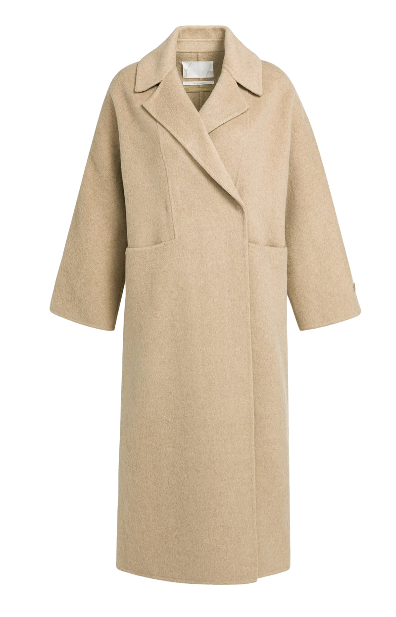 Extra Long Wool bBend Coat with Oversized fFt -