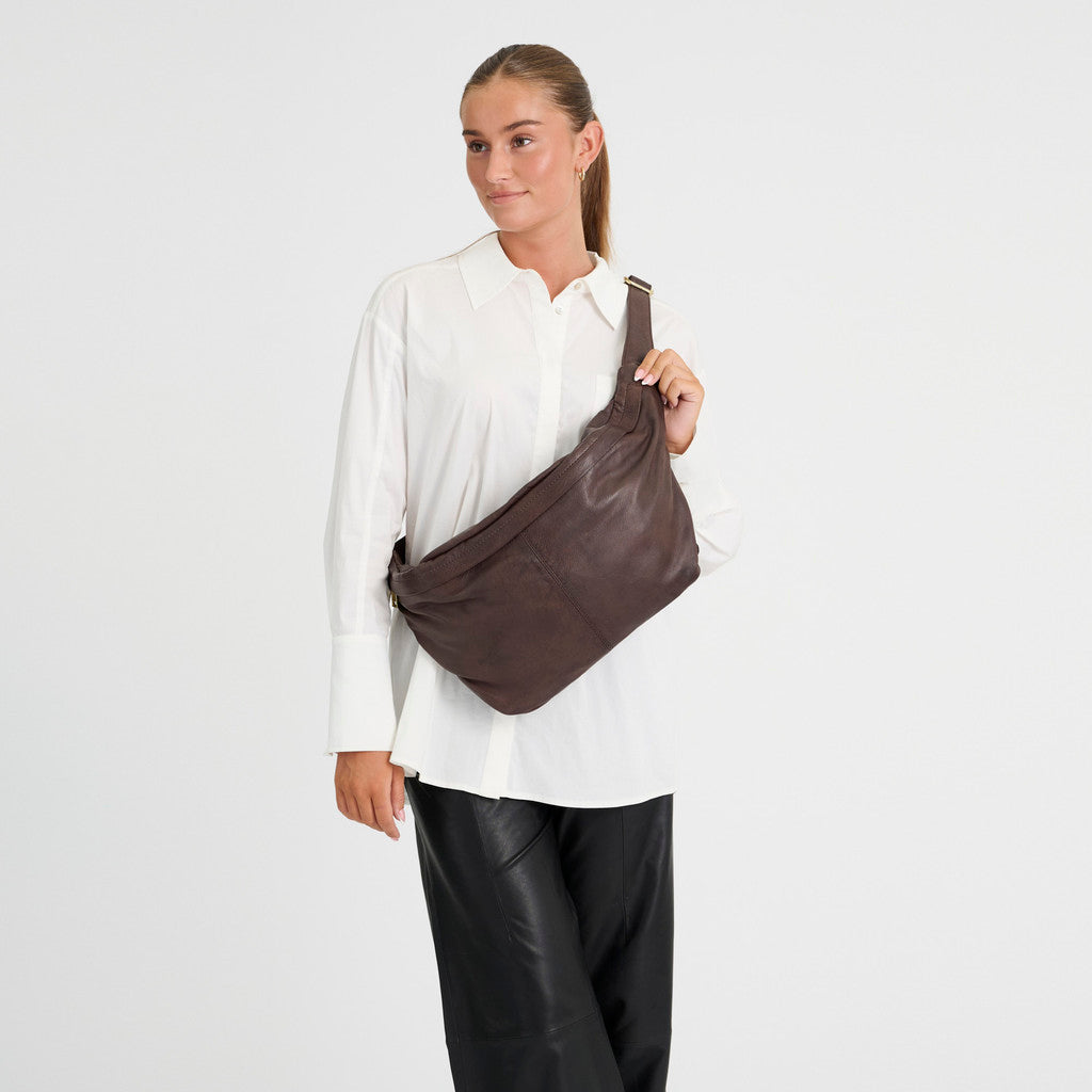 Golden Chic Crossbody