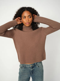 MMThyra Highneck Knit