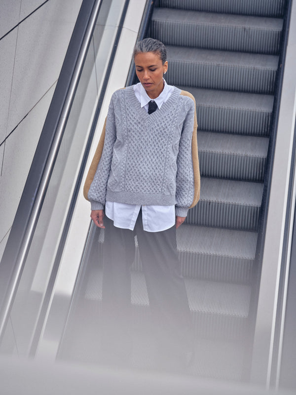 MMBeth Ottili V-neck Knit