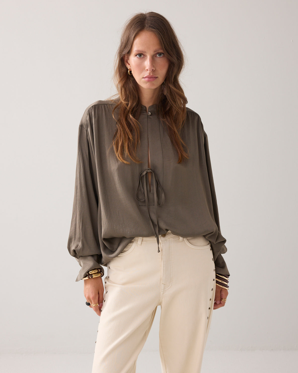 Shiny Top with Bow Fastening