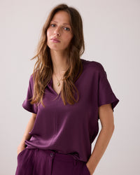 Shiny V-neck Top