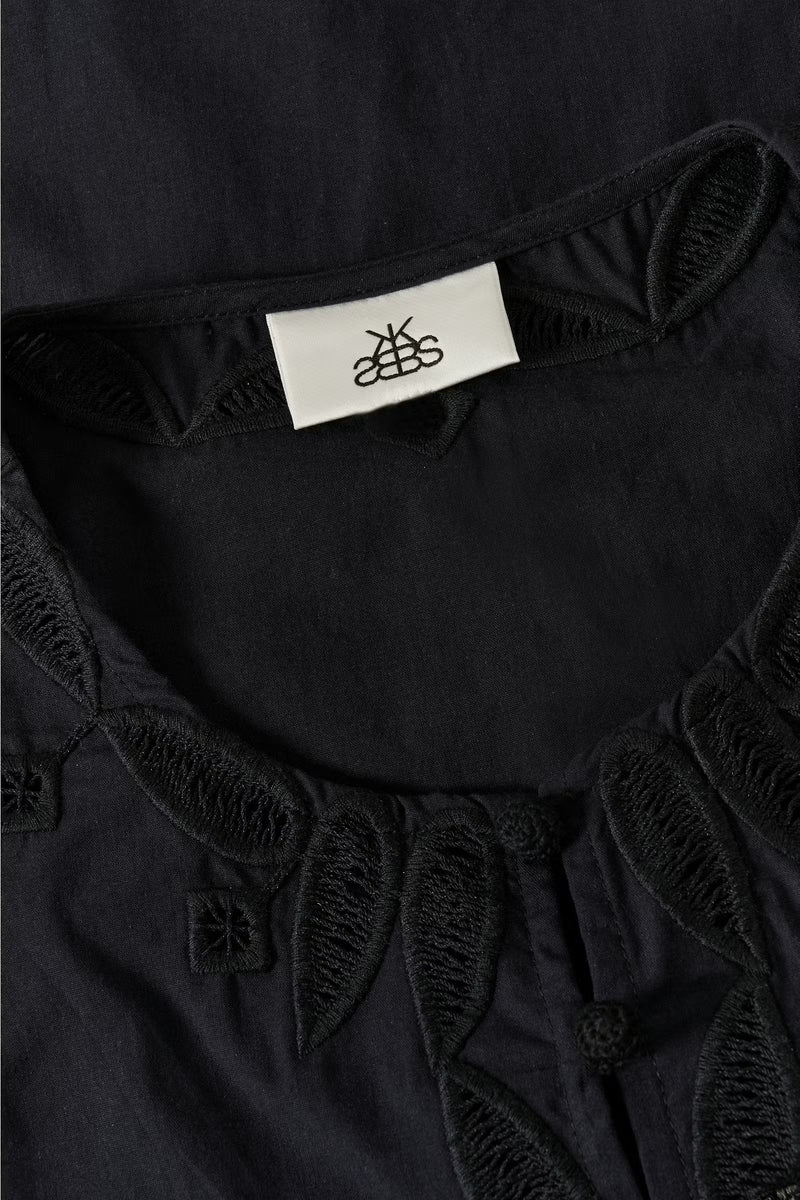 KBErlinda Blouse