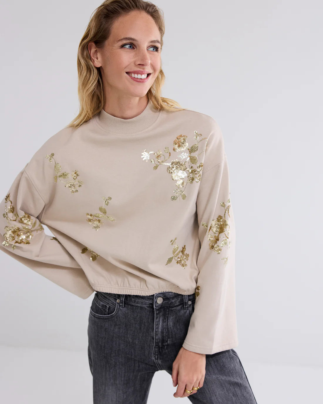 Cropped Jumper with Sequins