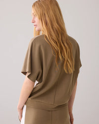 Scuba top with V-neck