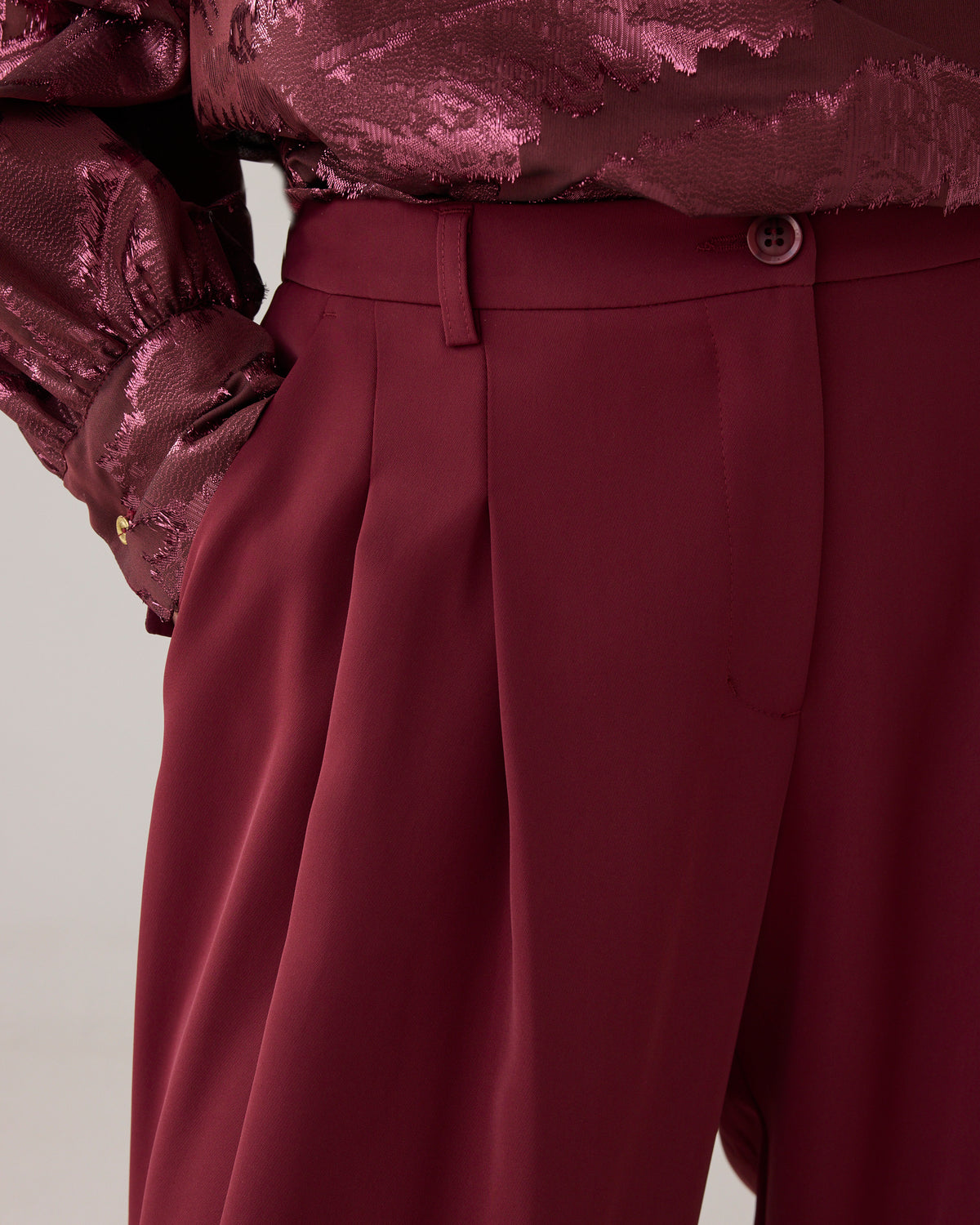 Wide-Leg Tailored Trousers