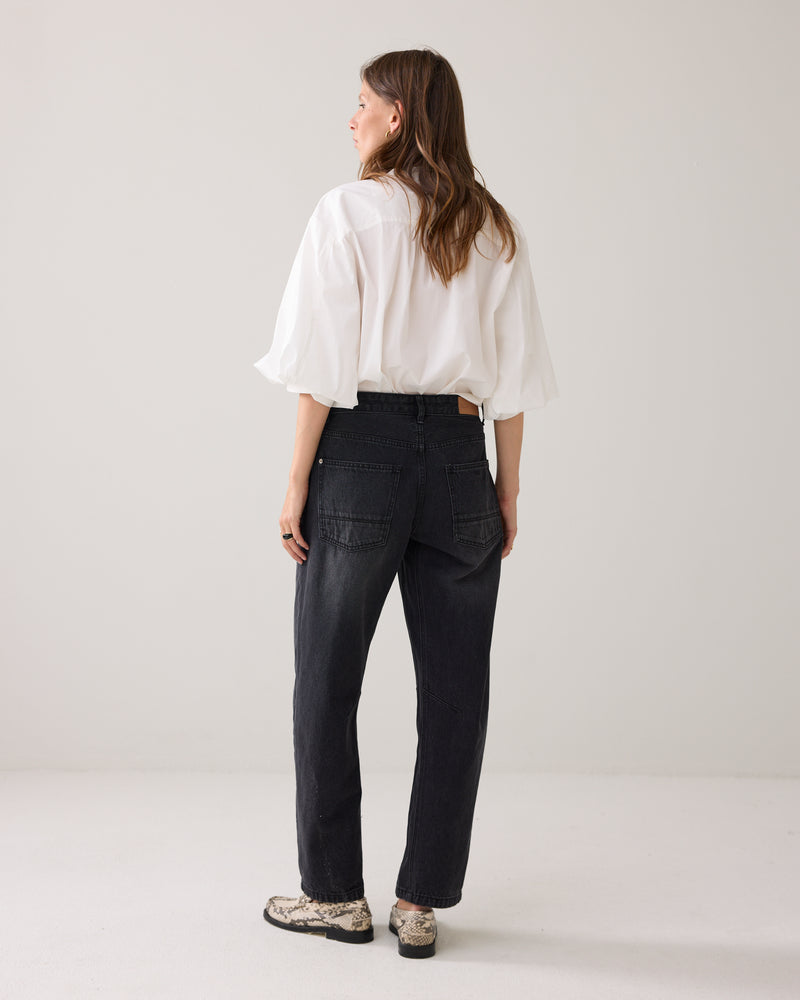 Cocoon-fit Jeans
