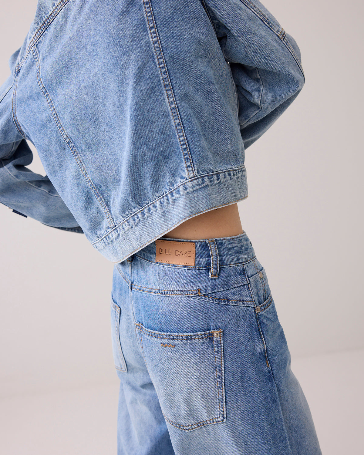 Straight-fit Jeans