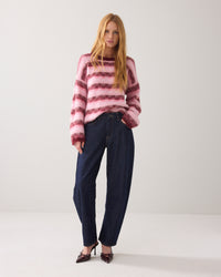 Cocoon Leg Twill Comfort Jeans