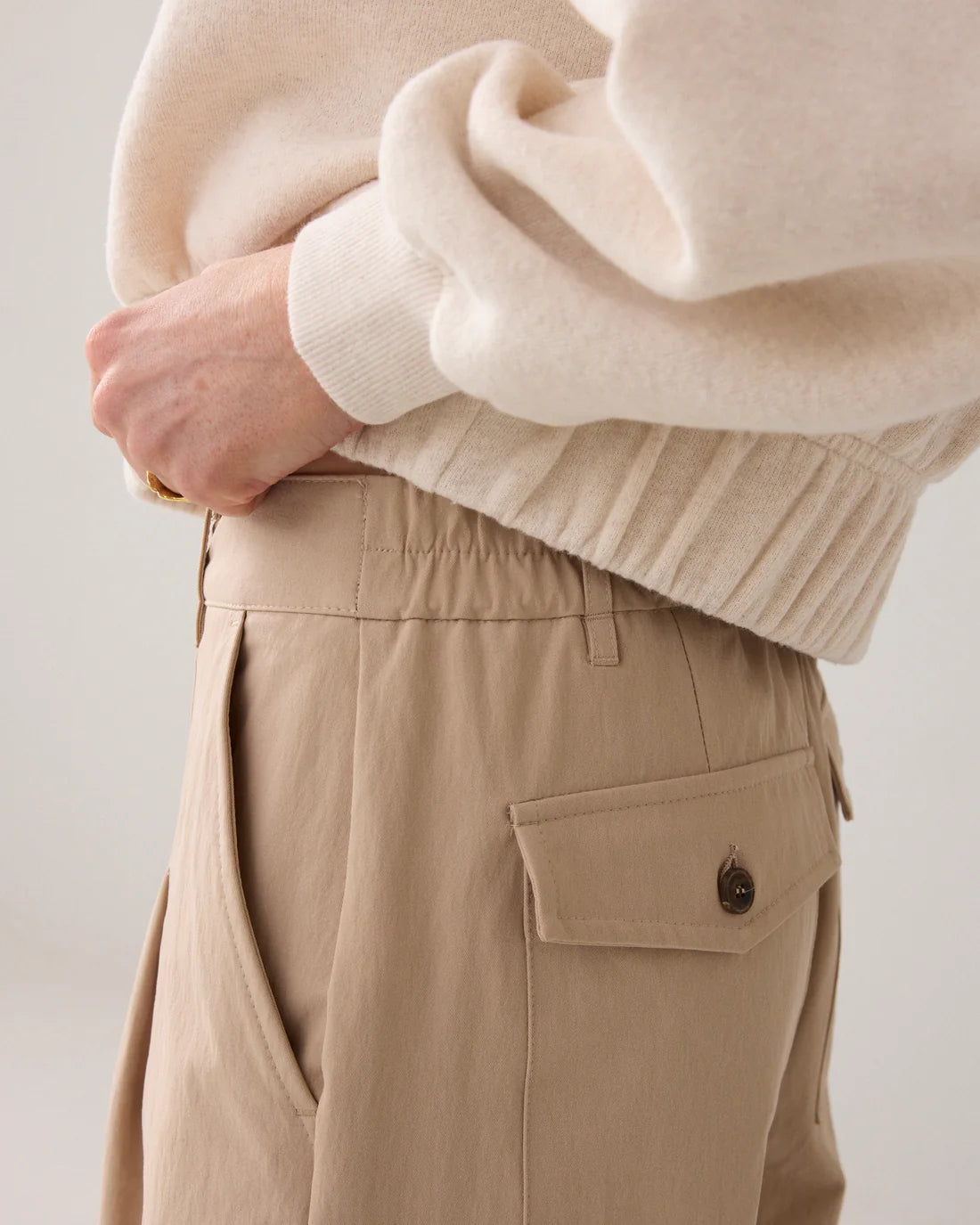 Cocoon-fit Cotton-bBend Trousers