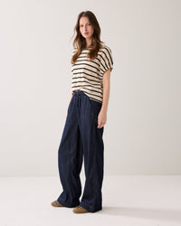 Trousers in Rinse Wash