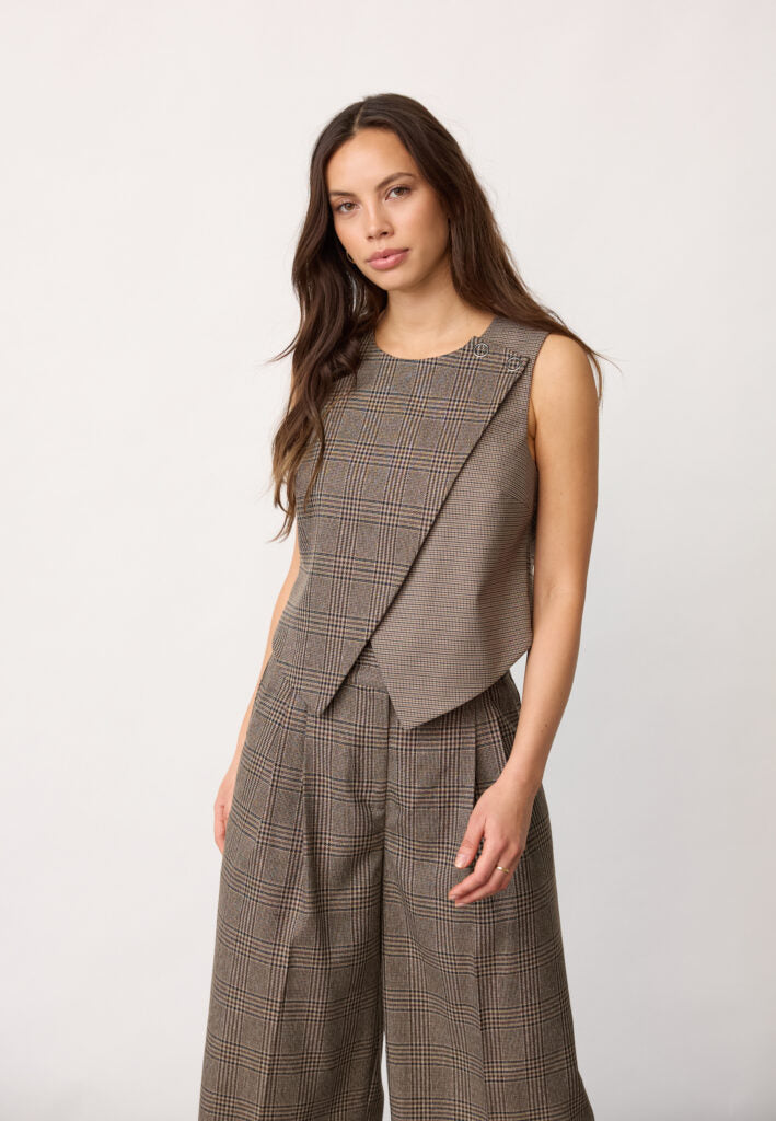 Co'Couture VeyaCC Check Wrap Vest
