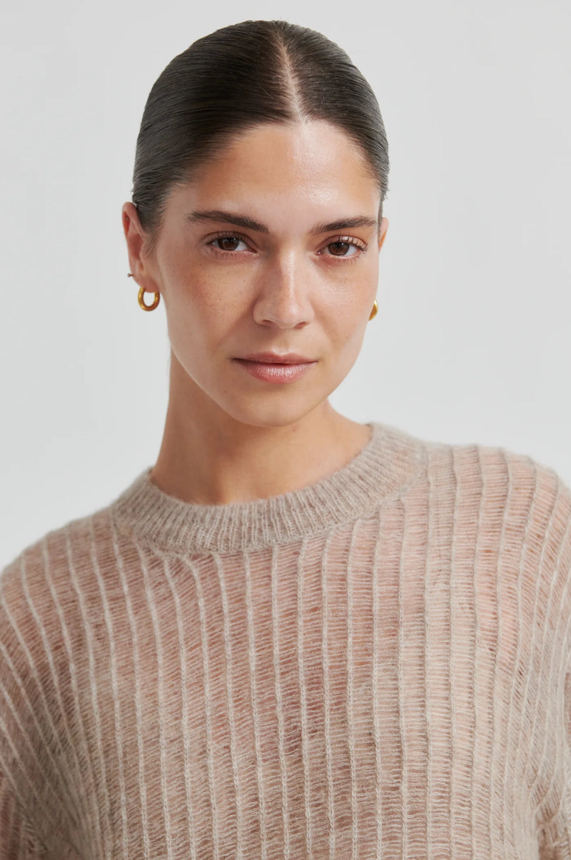 Georgina Knit O-Neck