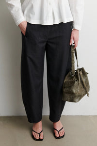 Vienne Barrel Trousers -