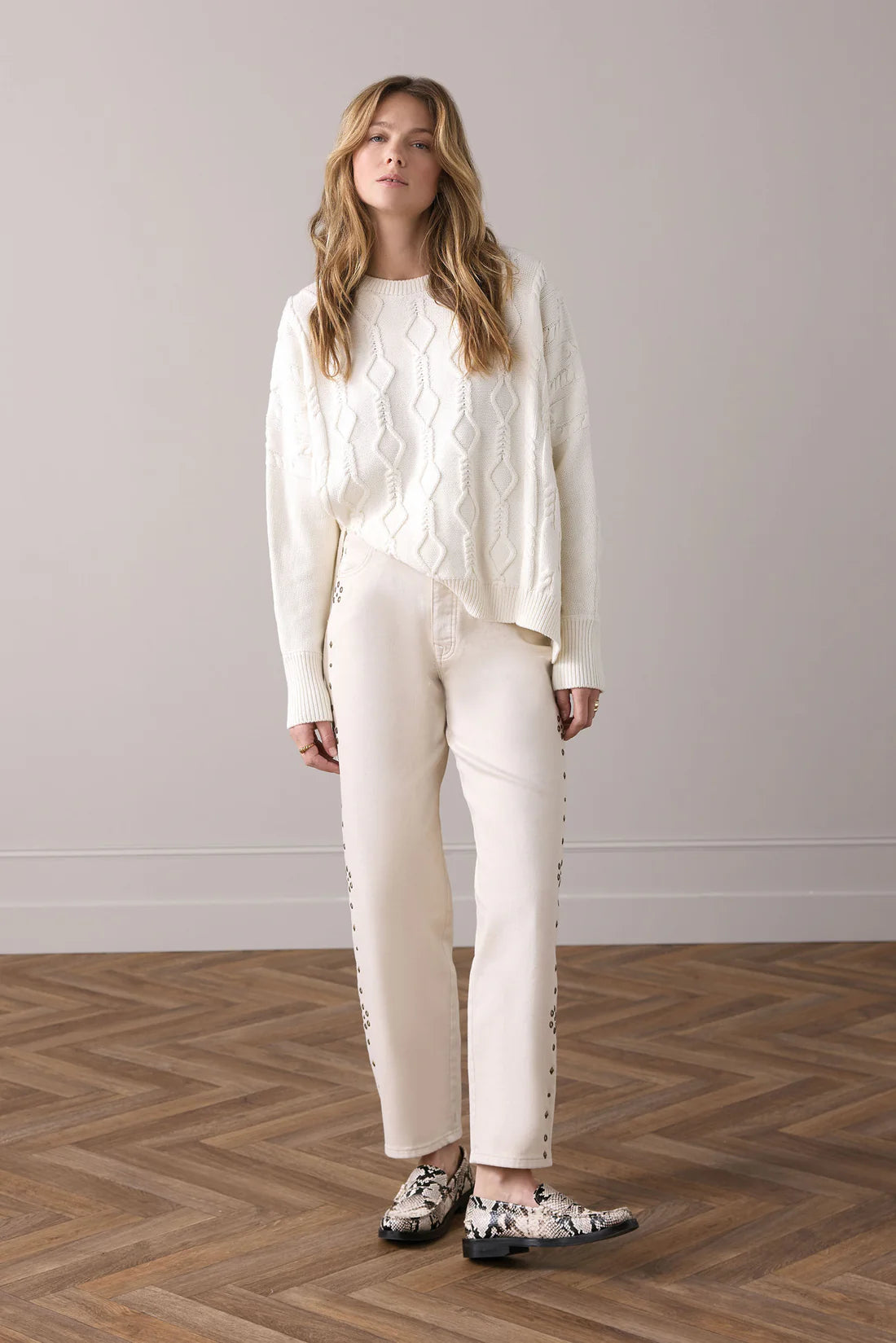 Boxy Cable Jumper