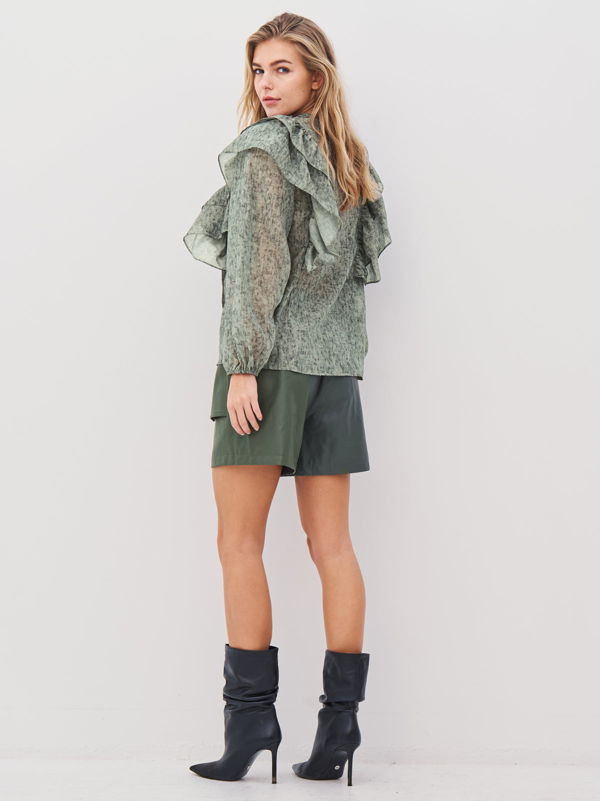Ameli Shirt