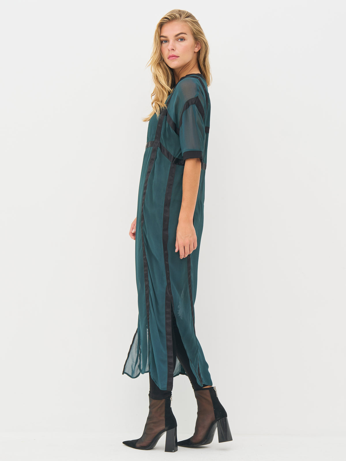 Billie Dress