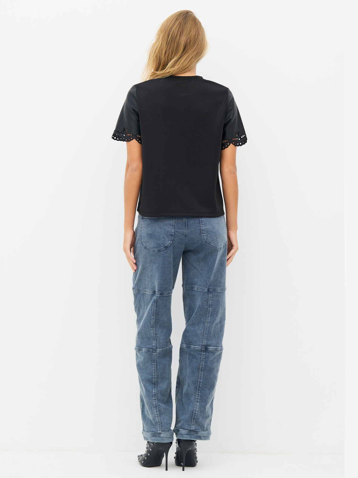 NÜ Emberly Tee