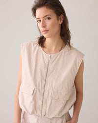 Sleeveless Bomber Jacket Crispy Cotton