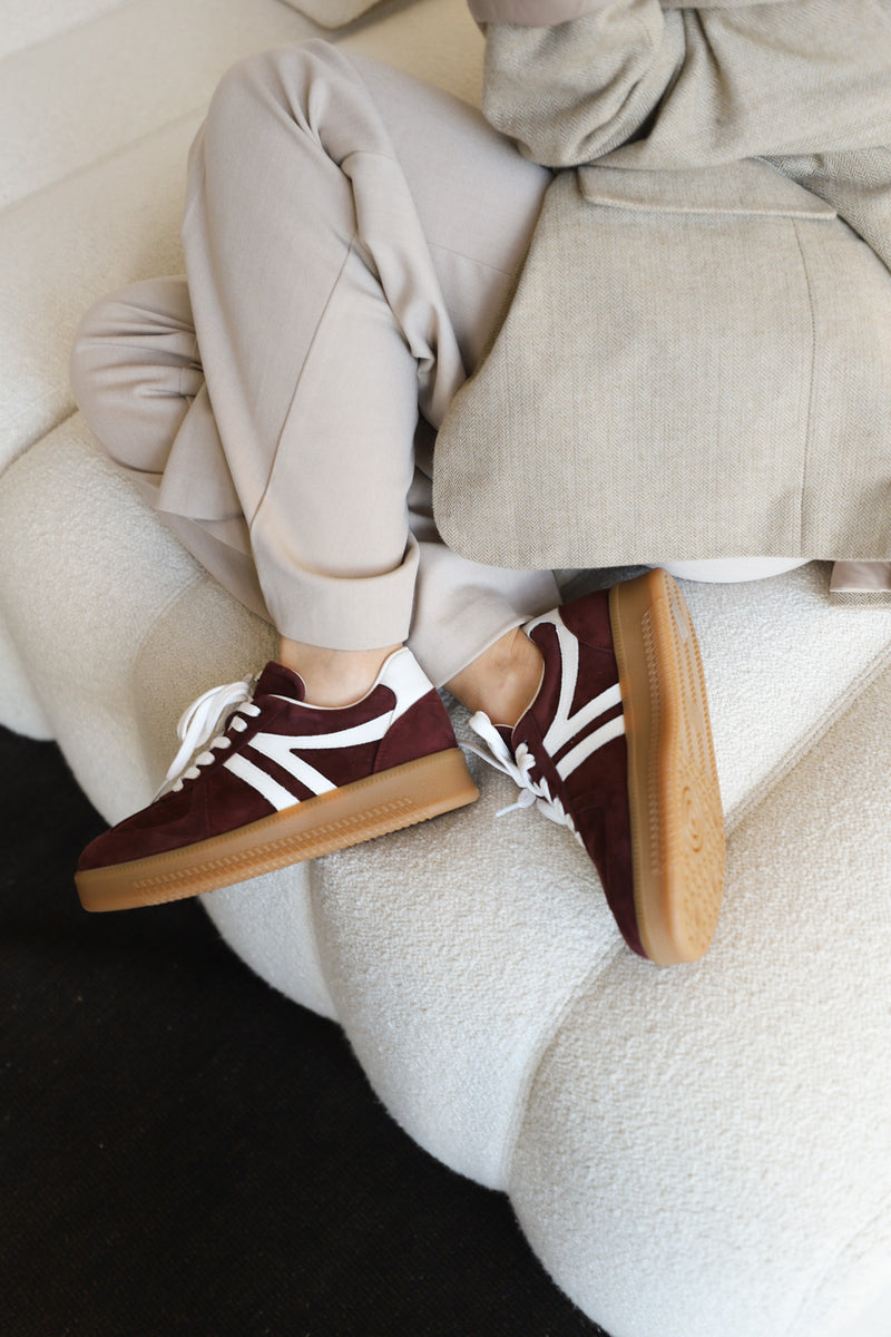 Liva Bordeaux & White Retro Sneakers