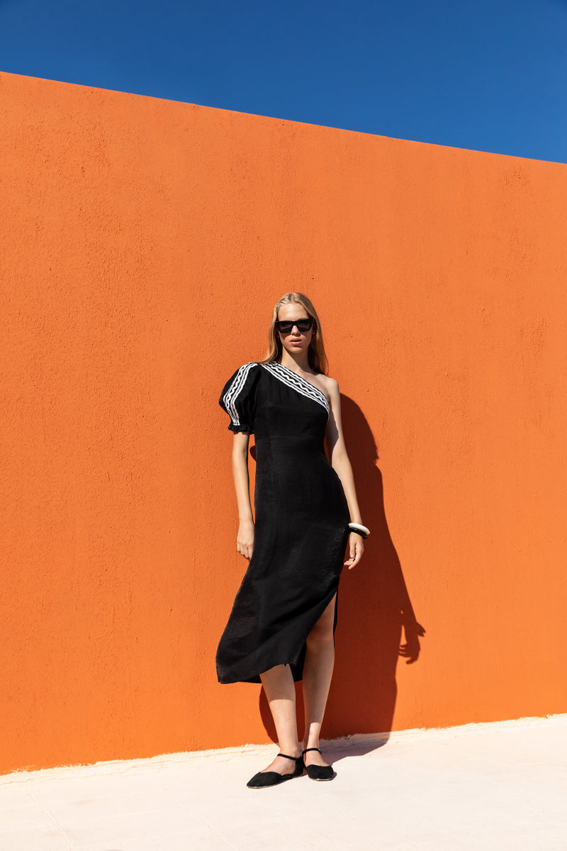Elegant Black Asymmetrical Midi Dress