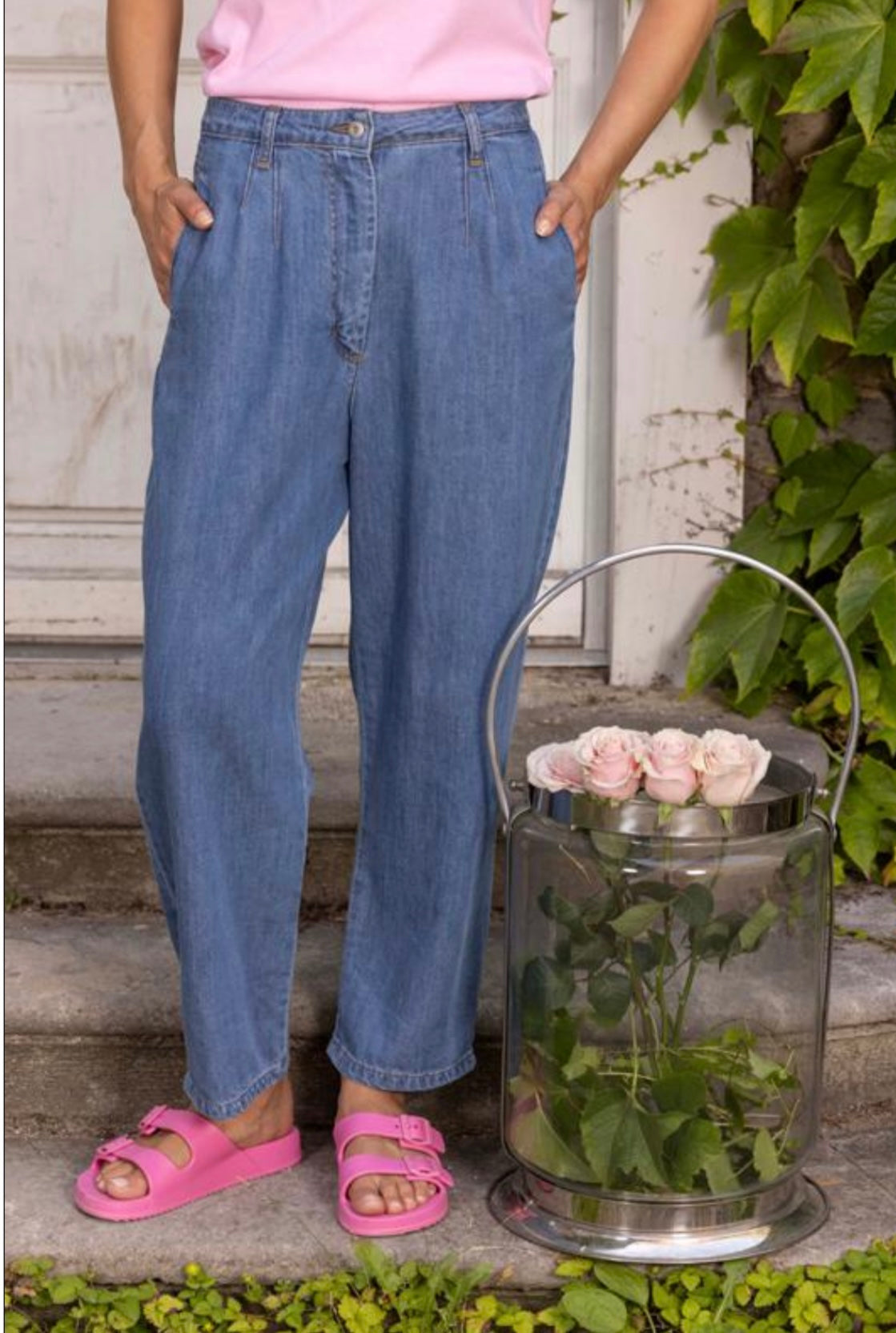 Relaxed High-Waisted Denim Trousers