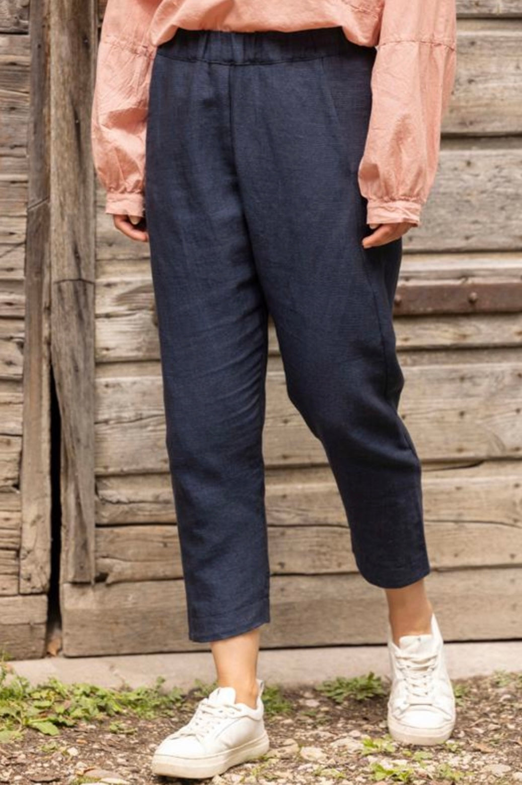 Tapered LinenCrop Trousers