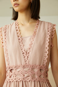 Evika Lace Midi