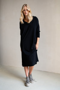 Relaxed Midi Dress