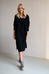 Relaxed Midi Dress