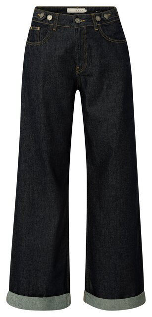 Loose Fit Denim