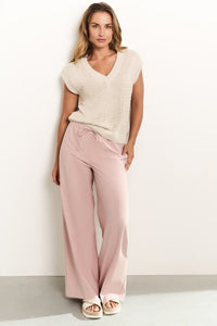 Sleeveless Knitted Top