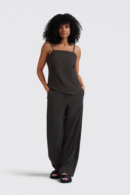 Straight-leg Trousers with Folded Detail at Sideseam