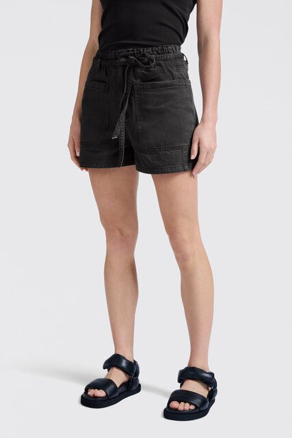 High-waist Shorts