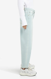 Barrel Jeans in Light Washed Denim
