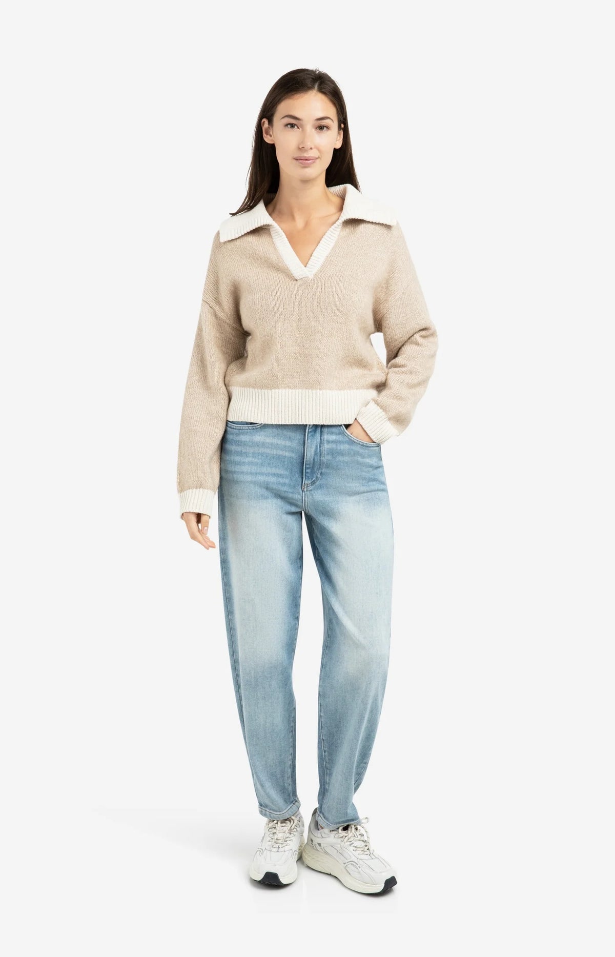 High Waist Jeans with Loose Fit