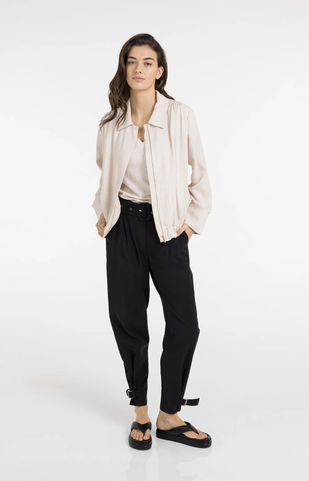 Linen Jacket with Collar and Elasticated Hem