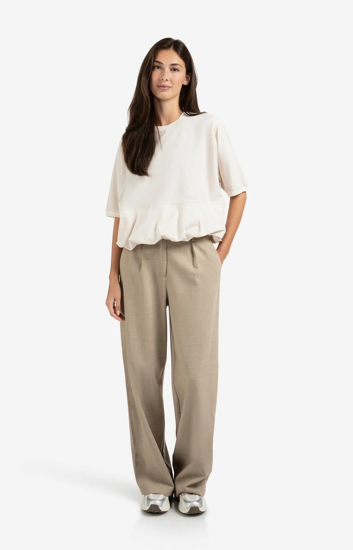 Short Sleeve Top with Balloon Hem