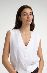 YAYA Sleeveless Pleat Detail Blouse