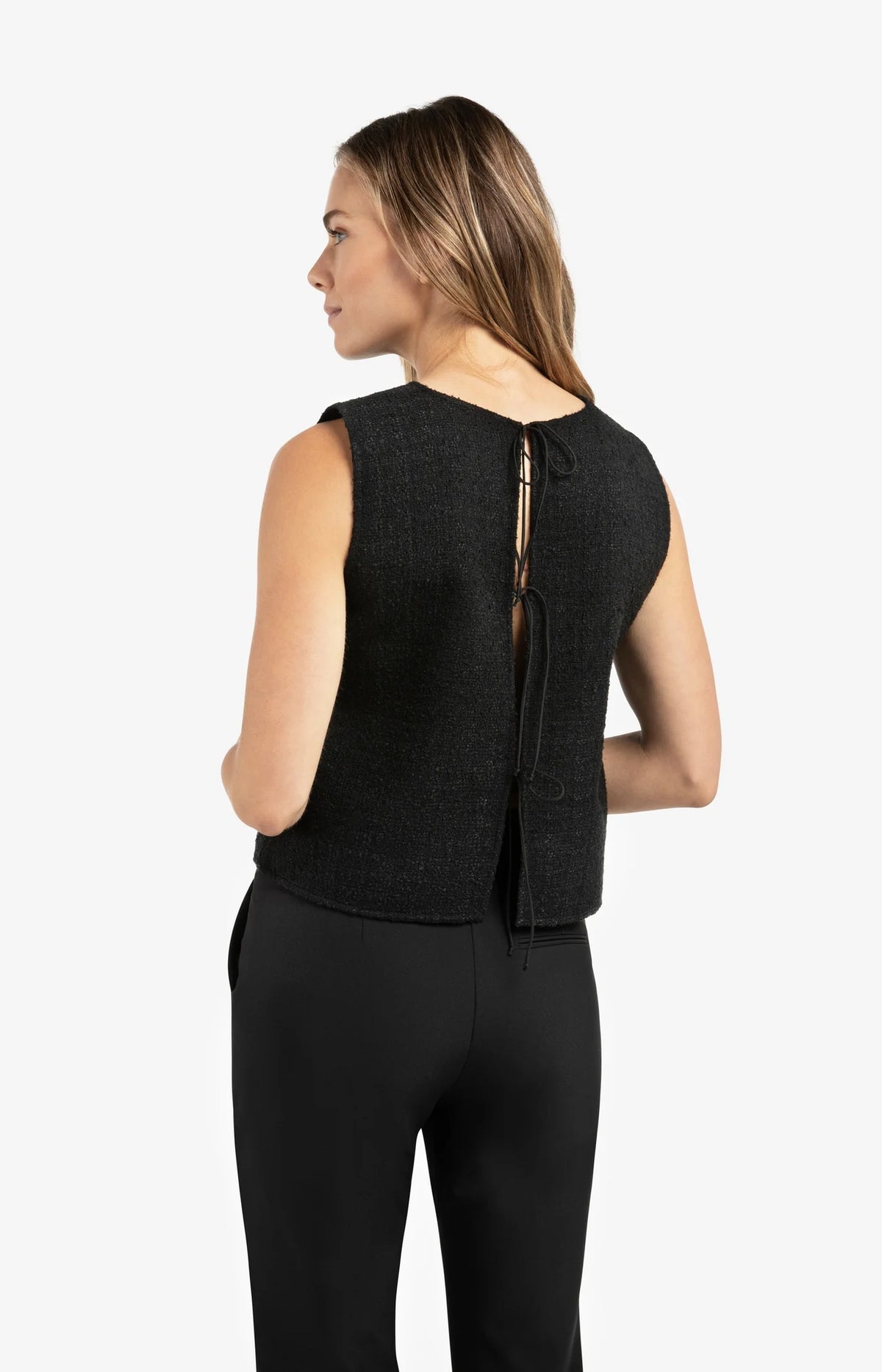 Sleeveless Top with Bow Details on the Back