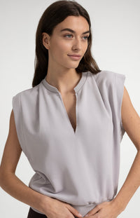 Sleeveless V-Neck Sweater - YAYA