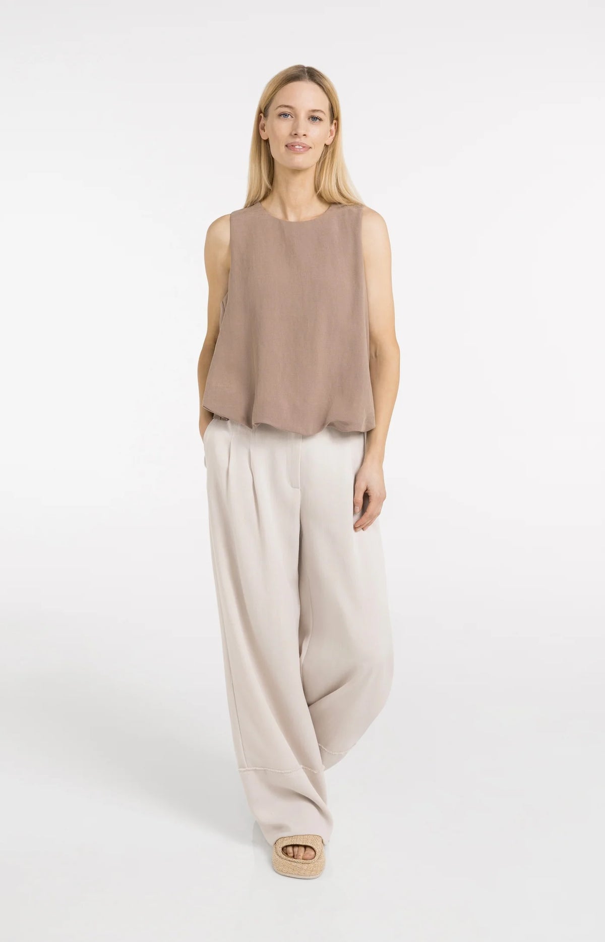 Sleeveless Woven Top with Balloon Hem