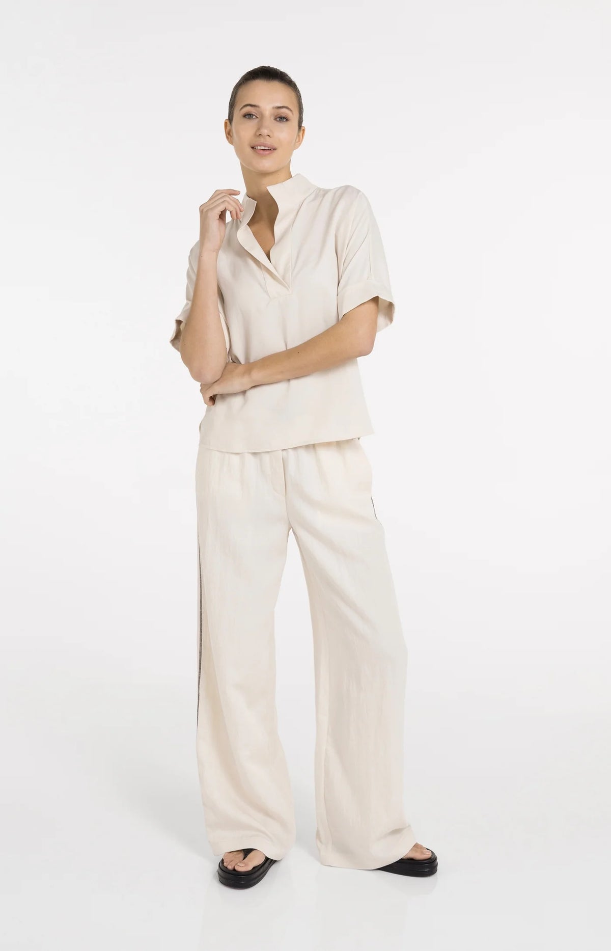 Top with Short Sleeves and Polo Collar