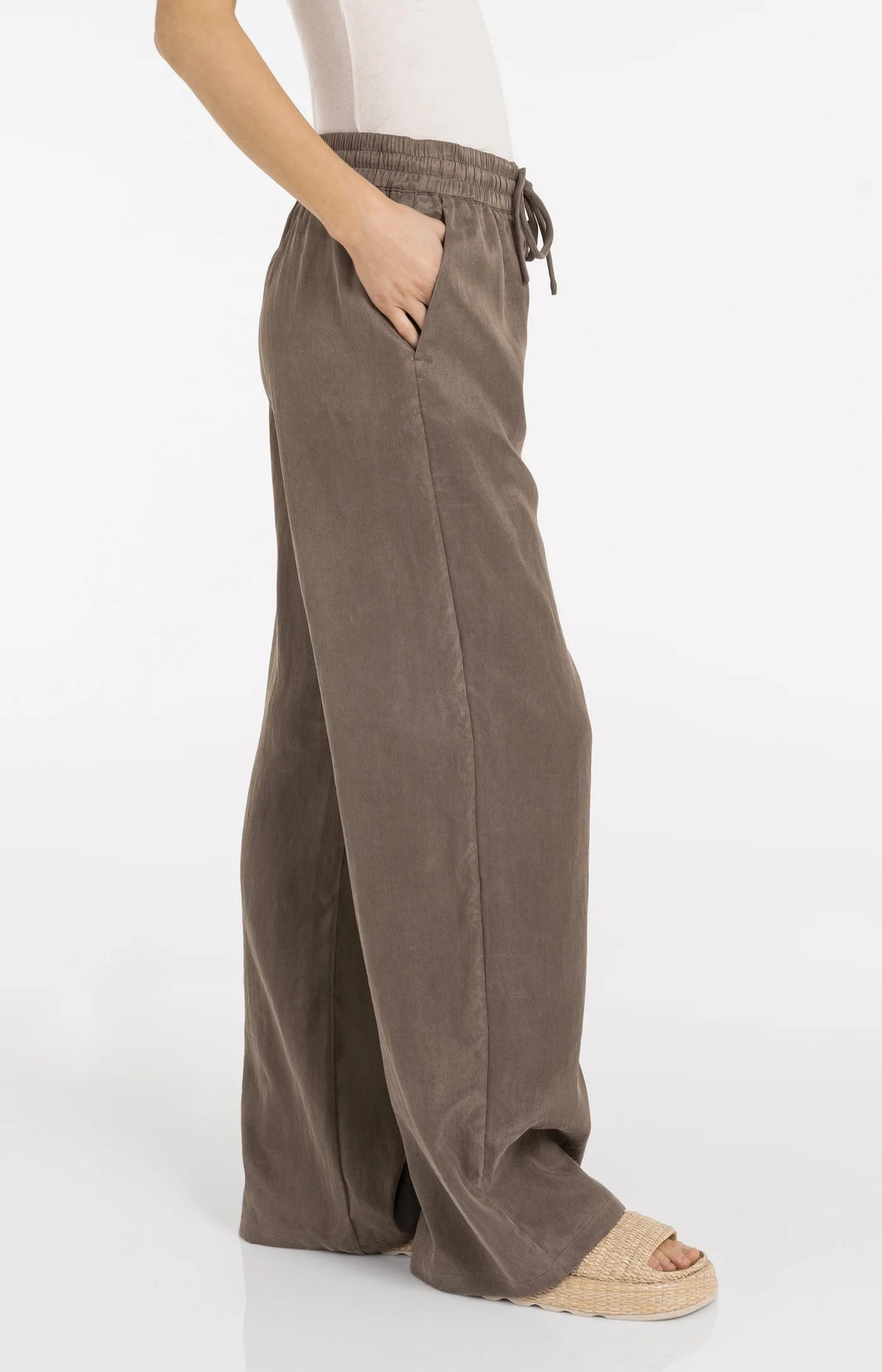 Woven Wide Leg Trousers
